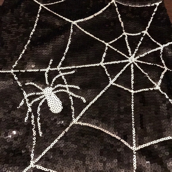 Black widow Halloween sequins dress. 🍁🍂 - Picture 7 of 8